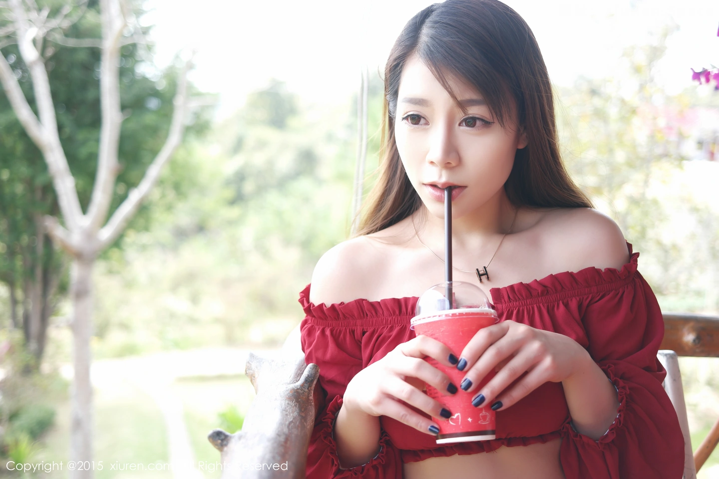 图片[2]-[XiuRen秀人网]VOL.303 嫩模vetiver嘉宝贝儿泰国旅拍火红长裙性感迷人写真49P-秀人网官方网站